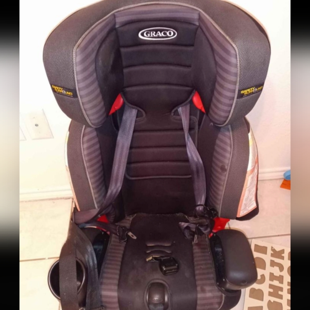 Car seat forward facing